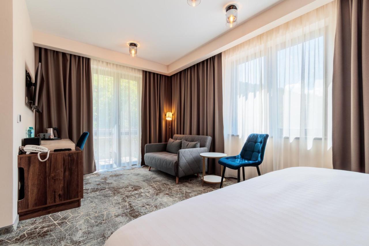 River Hotel & Spa Călimăneşti Eksteriør bilde