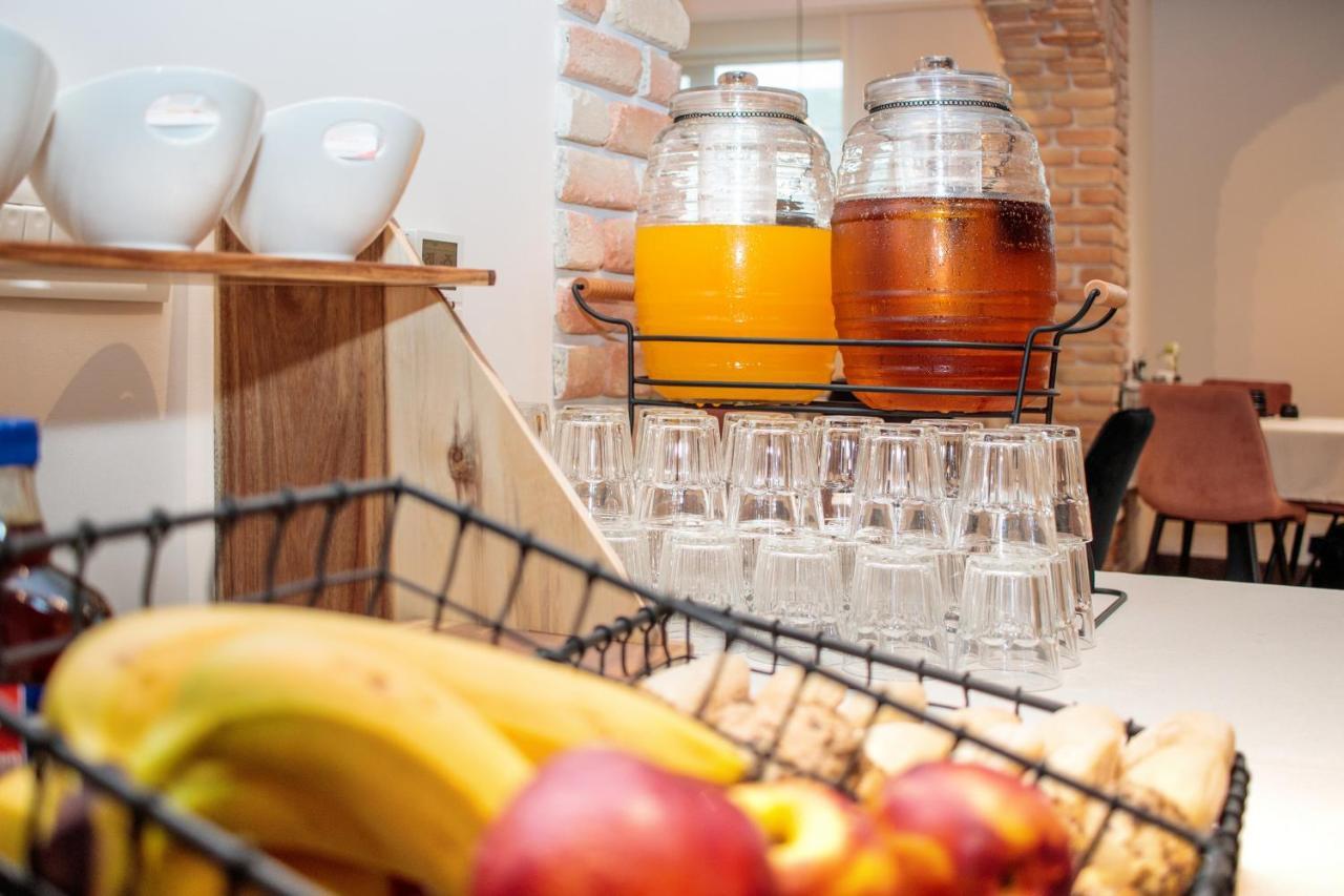 River Hotel & Spa Călimăneşti Eksteriør bilde